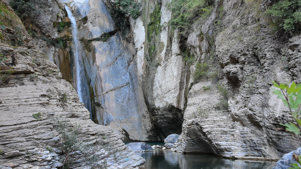 Manikia-waterfalls-evia
