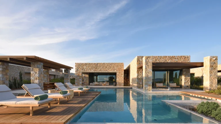 costa navarino luxury transfers